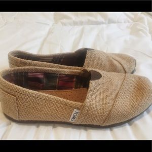 Burlap Toms
